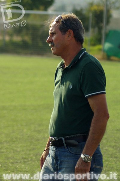 L'allenatore del Girasole Mariano Murino